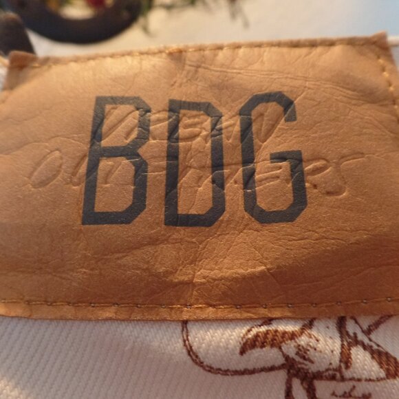 URBAN OUTFITTERS BDG Cowboy Print NWOT Straight Fit Utility Jeans Size 36 UNISEX - Picture 10 of 10